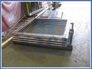 прямоугольные линзовые компенсаторы в Ульяновске